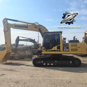 Excavatrice Komatsu PC220 d'occasion, 22 tonnes, sur chenilles en caoutchouc, moteur thermique, modèle 2023, testée, inspectée, originale - Product Image 6