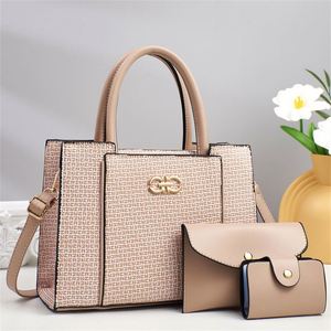 Juego de 3 Bolsos de Mano para Mamá, Bolso Tote de Cuero PU de Alta Calidad con Correa para el Hombro - Product Image 6