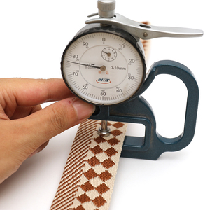 Chất Lượng Cao 38Mm Polyester <span class=keywords><strong>Jacquard</strong></span> Vải Túi Dây Đeo Kim Cương Mạnh Mẽ Mô Hình Dây Đeo Cho Vật Nuôi Cổ Áo Đồ Nội Thất Đàn Guitar - Product Image 4