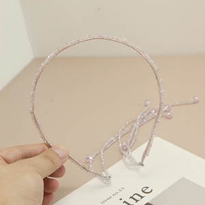 Serre-tête pour femme romantique, violet pâle, ultra-féminin et élégant, fait main, artisanat asymétrique, avec pampille en cristal détachable - Product Image 3