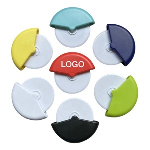 Dụng Cụ Cắt Bánh Pizza Tròn Bằng Nhựa Cá Nhân Giá Rẻ Dao Cắt Bánh Pizza Bánh Ngọt Dao Cắt Phô Mai - Product Image 1