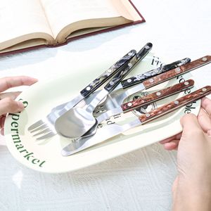 Juego de cuchillo, tenedor y cuchara de acero inoxidable Jin Hui 304 para niños con diseño de flores. - Product Image 4