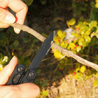 Outil multifonction portable en acier inoxydable EDC, outil de poche multi-usages pour le camping en plein air, la randonnée, la réparation DIY, vente en gros OEM