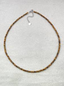 Gargantilla de Cuentas de Ojo de Tigre, Joyería Delicada con Piedras Preciosas, Cuentas Microfacetadas, Collar de Cristal, Joyería Minimalista, Collar con Piedras Preciosas Pequeñas - Product Image 2