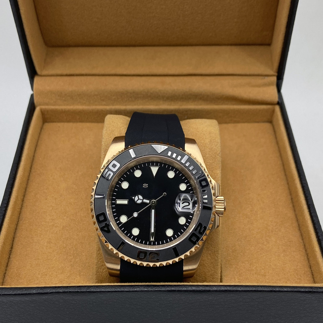 Imported Movement Sapphire Glass NH35 Movement Luxury Men's Watch  Rubber Strap Men Sports Style