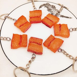 Simulación creativa de comida llavero de resina de goma suave regalo llavero estofado vientre de cerdo comida modelo colgante 3D llavero - Product Image 2