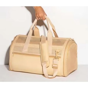 Free Sample Carrier Pet <b>Bag</b> Portable Small Dog Front Pack Carrier <b>Bag</b> Travel <b>Tote</b> <b>Cat</b> Dog Carrier Luxury Pet <b>Bag</b> - Product Image 5