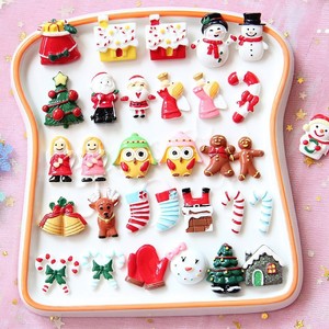 Patchs en résine de Noël motif Bonhomme en pain d'épices et Père Noël, pour DIY, coques de téléphone, accessoires pour cheveux et pendentifs - Product Image 1