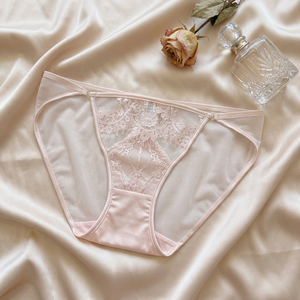 Culottes élégantes en satin de luxe pour femmes, taille mi-haute, couleur unie, respirantes, séchage rapide, avec logo à la taille, en dentelle et maille, vente en gros - Product Image 1