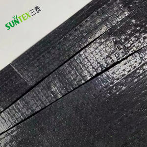 Géomembranes RPE 250 g/m² pour applications d'étanchéité de bassins, fermes piscicoles, piscines, décharges, revêtement anti-infiltration en HDPE - Product Image 1