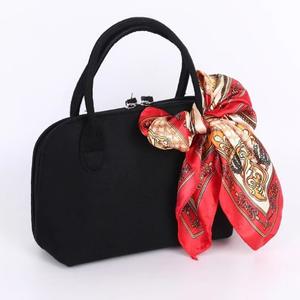 ODM 工厂价 贝壳拉链包 耐用定制徽标 女式定制徽标手提包 环保材质毛毡包 - Product Image 6