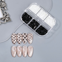 6 Grilles de Paillettes Rondes Noires et Blanches de Tailles Mixtes, Confettis à Pois pour Ongles, Flocons pour Nail Art, Fournitures de Décoration en Résine