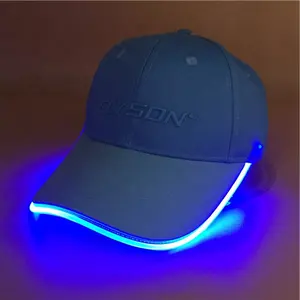 Fashion 6 panel led cap baseball hat with battery Made in China