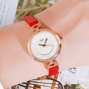 New fashionable and best-selling waterproof women's watch with a retro style large dial and thin strap - Product Image 6