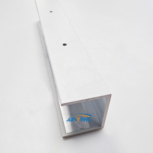 Profils <span class=keywords><strong>en</strong></span> <span class=keywords><strong>aluminium</strong></span> extrudé CNC, forme <span class=keywords><strong>en</strong></span> <span class=keywords><strong>U</strong></span>, anodisés 6061 6063 T5 T6, avec pulvérisation de poudre blanche personnalisée <span class=keywords><strong>sur</strong></span> une face - Product Image 2
