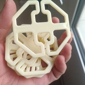 Auto Plastic Buckle 72mm Width 3.3mm Thickness Star Shaped Faceplate For <b>Car</b> Seat Cushion <b>Clips</b> PP Material - Product Image 2