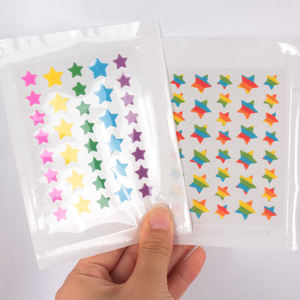 Patch anti-acné à l'aloe vera <span class=keywords><strong>Kit</strong></span> personnalisé hydrocolloïde Marque privée Patch hydrocolloïde en forme d'étoile pour enlever les boutons - Product Image 1