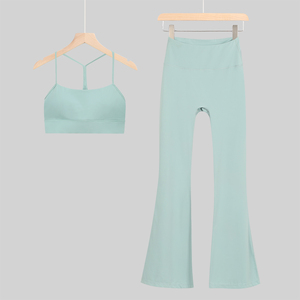 Ensemble de yoga écologique personnalisé pour femmes avec logo, grande taille, vêtements de sport et de fitness avec logo frontal, motif uni, vente en gros - Product Image 4