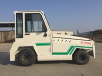 Tracteur de remorquage électronique 30T QYD300 homologué CE pour le déplacement de wagons super lourds en station ferroviaire