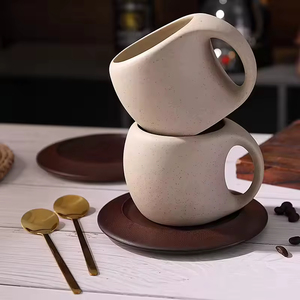 ชุดแก้วกาแฟเซรามิกพร้อมจานรองลายการ์ตูน ความจุ 250 มล. ใช้กับเครื่องล้างจานและไมโครเวฟได้ พร้อมถาดและช้อน เหมาะสำหรับงานปาร์ตี้ ปรับแต่งได้ - Product Image 4