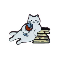 Chine usine mignon chat buvant du vin émail broche dessin animé Animal broche pour veste sac à dos chapeau accessoires de mode Badge en métal