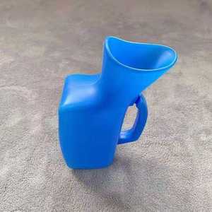 Urinoir pour personnes âgées avec couvercle Pot de chambre en plastique pour hommes et femmes - Product Image 4