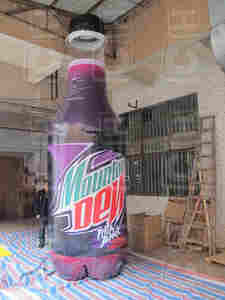 Giant Advertising <strong>Inflatable</strong> Drink Juice Bottle Shape <strong>Large</strong> Bottle <strong>Balloon</strong> for Outdoor Events - Product Image 4