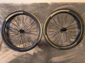 Set di Ruote in Carbonio Personalizzato 700c per Bici da Strada, Leggero, con Freno a Disco, 21 Raggi e Tubeless/Clincher - Product Image 2