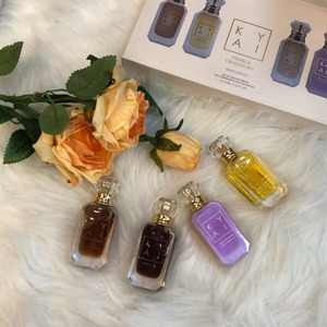 Set de Mini Perfumes Vacay in a Botte 4x10ml Eau De Parfum, Larga Duración, para Hombre y Mujer, Perfume Árabe de Dubái, Venta al Por Mayor - Product Image 1