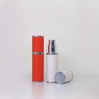 Diskon besar parfum kulit perjalanan botol isi ulang 5Ml botol parfum kulit isi ulang untuk botol parfum
