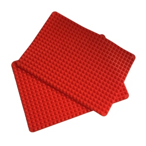 <span class=keywords><strong>Tapis</strong></span> <span class=keywords><strong>de</strong></span> <span class=keywords><strong>cuisson</strong></span> en silicone pour <span class=keywords><strong>barbecue</strong></span>, cuisine chaude, passe au micro-ondes, pyramide antiadhésive - Product Image 4