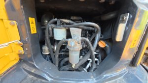 Presque neuf, faible nombre d'heures de fonctionnement, <span class=keywords><strong>mini</strong></span>-excavatrice Komatsu PC35 de 3 tonnes d'occasion pour l'aménagement paysager et l'aménagement paysager. - Product Image 4