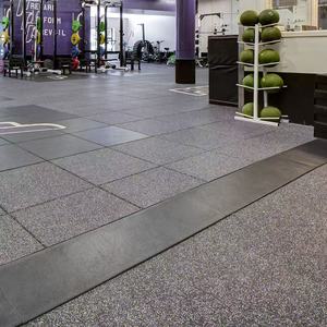 Nouveau tapis en caoutchouc EPDM personnalisé pour <span class=keywords><strong>salle</strong></span> de sport commerciale, épaisseur de 15 mm à 50 mm, 50 cm * 50 cm, 100 cm * 100 cm, dalles de revêtement de sol en caoutchouc pour <span class=keywords><strong>salle</strong></span> de sport - Product Image 5