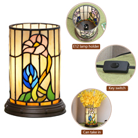 Lampe de table style Tiffany, vitrail motif volubilis, lampe de chevet artisanale, décoration artistique pour la maison, le bureau, cadeaux pour enfants
