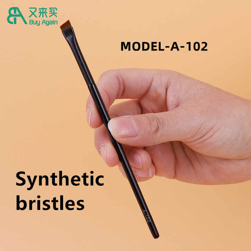 Model-A-102 -- Petit Angle Brosse
