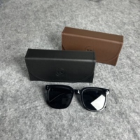 Ensemble de lunettes de soleil rectangulaires de luxe avec logo personnalisé, accessoires pour lunettes et boîte d'emballage intelligente pour lunettes de soleil