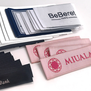 Boyut giyim ile özel giysi boyun etiketleri yüksek yoğunluklu siyah uç kat boyutu etiket etiketleri elbise dikili giysi için dokuma etiket - Product Image 6