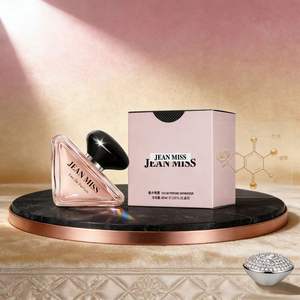 Vente en gros de parfum pour femmes JEAN <span class=keywords><strong>MISS</strong></span>, brume longue durée, notes florales ambrées, stimule la confiance en soi et l'attraction - Product Image 1