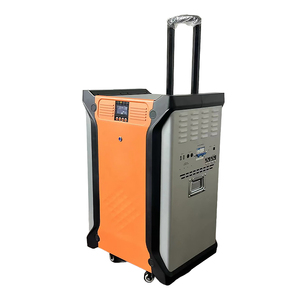 Batterie portable grande capacité 5000W 10KWH au lithium fer phosphate pour usage domestique, panneau solaire MPPT pour recharge de véhicules en extérieur - Product Image 1