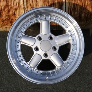 Jantes en alliage AC Schnitzer <span class=keywords><strong>à</strong></span> <span class=keywords><strong>vendre</strong></span>, 17 pouces, <span class=keywords><strong>à</strong></span> profil profond et de style rétro - Product Image 1