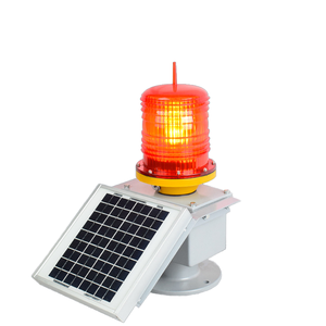 Luz de Obstrucción Solar Inteligente de Aviación de Baja Intensidad con LED Rojo de 15W 20W, Plástico, IP65 - Product Image 1