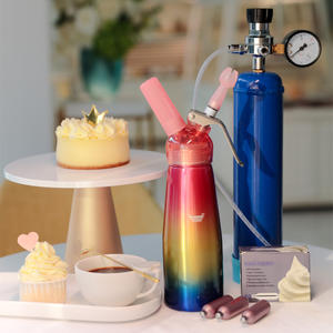 GalaWhip Cylindre en acier de 3,3 L de qualité professionnelle Distributeur de crème de haute qualité pour usage industriel Bouteilles à gaz durables - Product Image 5