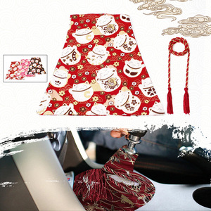 Housse de levier de vitesse de voiture de style japonais, motif chat porte-bonheur rouge, housse décorative en tissu anti-poussière pour transmission automatique et manuelle - Product Image 1