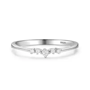 情人节礼物925纯银戒指钻石女士微镶钻精致简约设计戒指