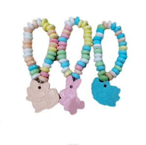 Bonbons en tablettes fruités et sucrés, emballés sur mesure en forme de bracelet - Product Image 4