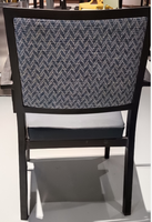 Fauteuil moderne en similicuir PU, dossier solide, confortable, mobilier de salle à manger, cadre noir, assise grise, chaises de restaurant en gros