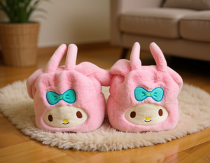 Pantofole in peluche My Melody per bambini e adulti, tutte le stagioni, punta chiusa, morbida fodera in pile, logo ricamato. - Product Image 2