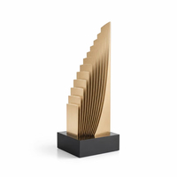 Trophée en métal polyèdre écologique, bronze, à facettes, formes pliées ascendent vers le haut, logo personnalisé UV, trophée de récompense, cadeaux pour salons professionnels