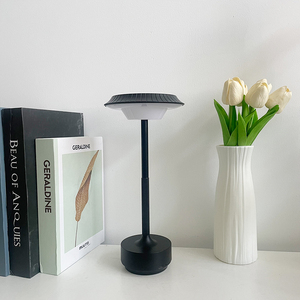 Sẵn Sàng Để Tàu LED Bảng Đèn Màu Đen Kim Loại Màu Đỏ Bóng Râm Cảm Ứng Điều Khiển Có Thể Sạc Lại USB Powered <span class=keywords><strong>DIY</strong></span> Tính Năng Cho Phòng Sử Dụng Quà Tặng Ý Tưởng - Product Image 3