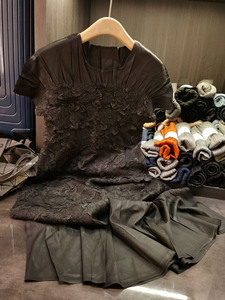 Thiết kế ý nghĩa của phụ nữ thanh lịch đi lại ngắn tay handmade xếp chồng lên nhau hoa crewneck Top lỏng giảm béo Chiều dài sàn - Product Image 5